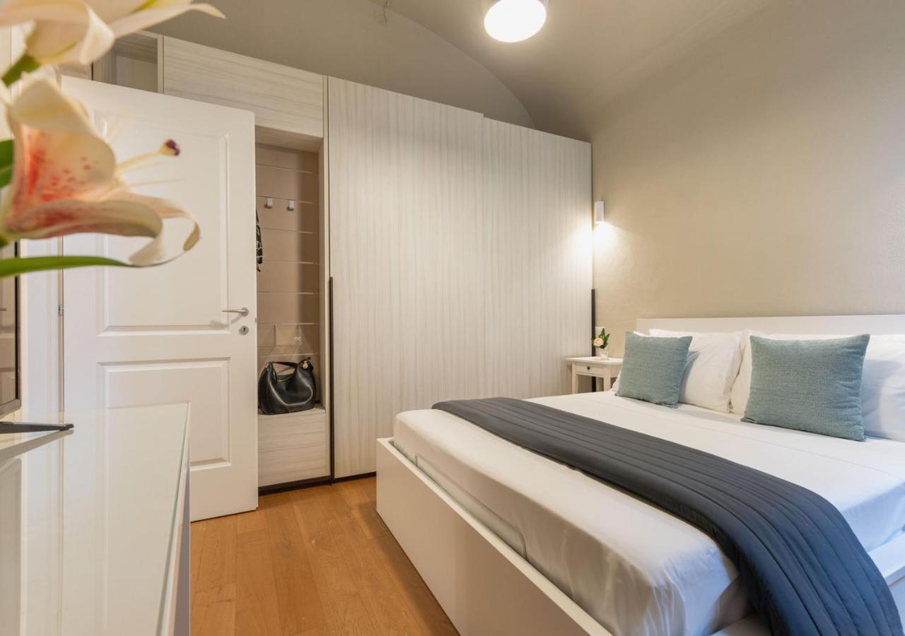 Near River, Relax And Design Behind The Tower Apartment Pisa