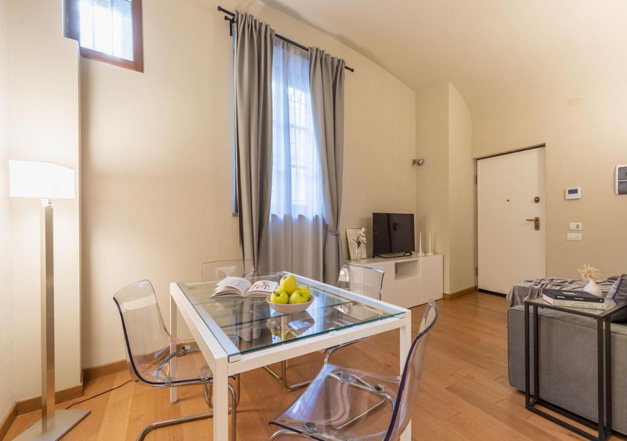 Apartment Near River, Relax And Design Behind The Tower Pisa
